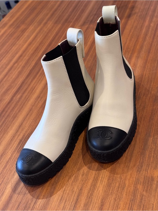 CHANEL Shoes - CHANEL Black & White Leather Chelsea Ankle Boots